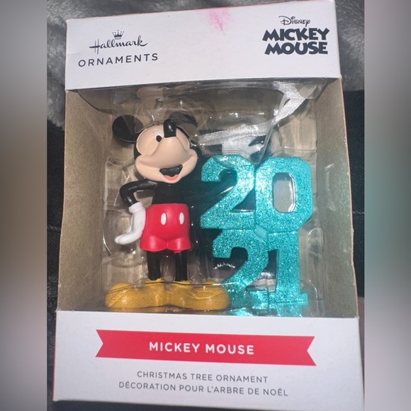 2021 Hallmark Disney Mickey Mouse Christmas Tree Ornament Pre-loved - Picture 3 of 4